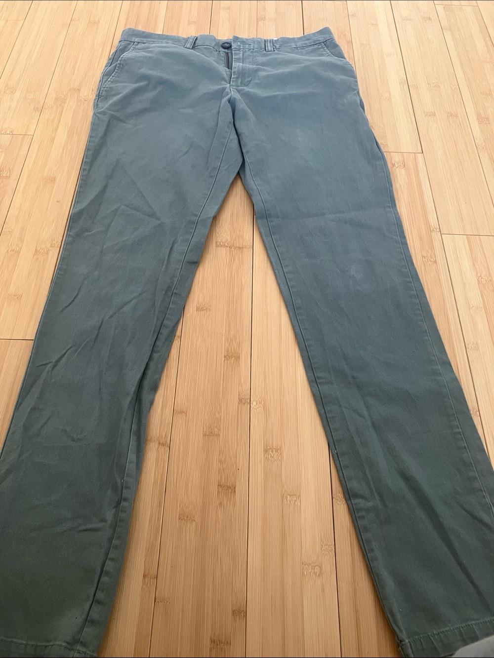 Old Navy Slim Chinos in Muted Green